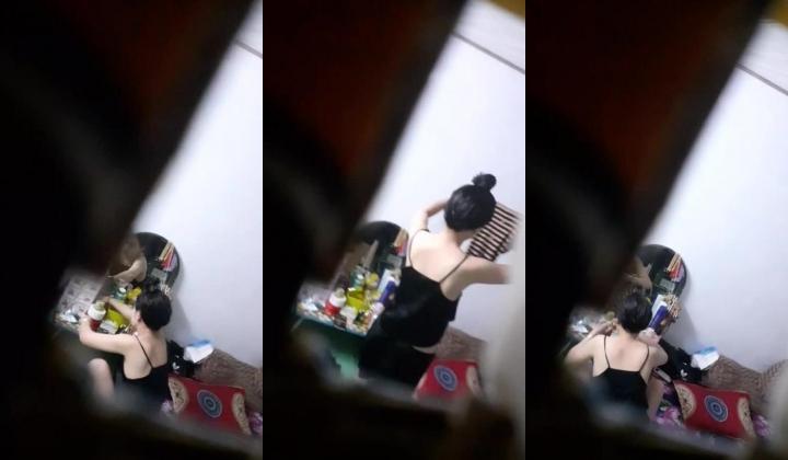偷拍大神洗澡偷拍II学生宿舍寝室浴室70V精选集锦火热泄露