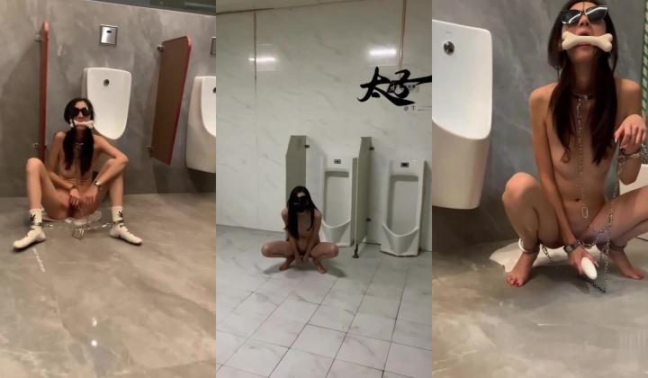 核弹级别强推！苗条瘦瘦身材 甜美平胸模特儿女神【太子妃】SM性虐做爱集合，露脸照好美，这么漂亮竟