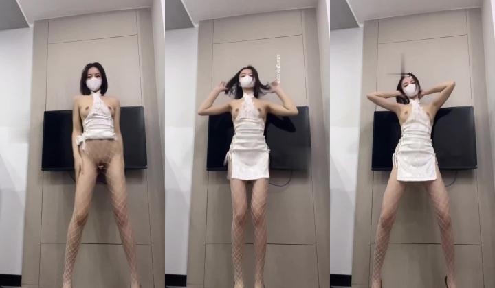 青春无敌 抖音风推特人气极品身材网红女神【小西西】定制福利全集