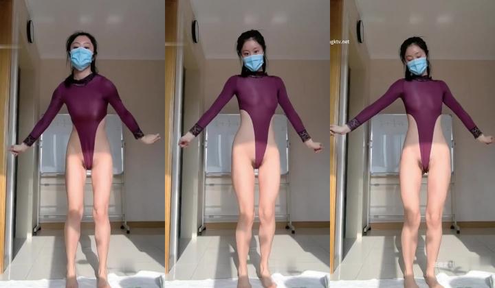 推特大学生嫩妹 云朵有点甜 身材超棒嫩妹，专业舞蹈动感摇摆！定制裸舞5 高差体操服嗨歌舞
