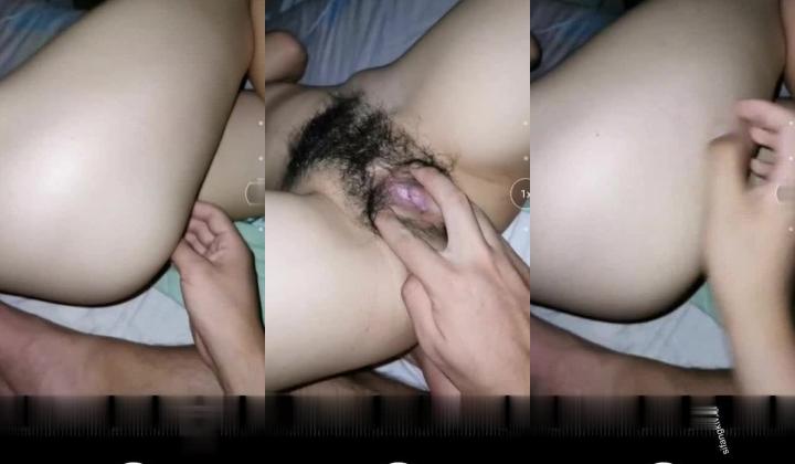 《百度云泄密》大二小姐姐和前男友之间的私密视讯被渣男分手后曝光