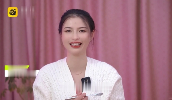 曾经红极一时的网红反差婊【王竹子】私拍视图，个人SM经验给字母圈新人答疑解惑SM教学福利等 M的
