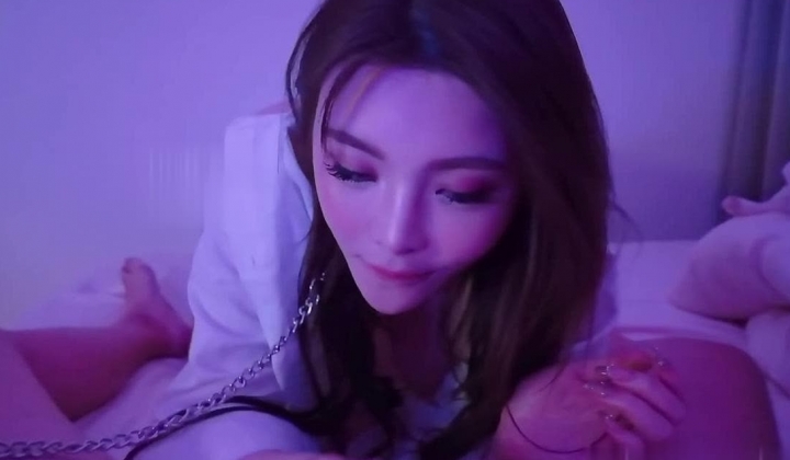 推特60W粉丝网黄潮妹，台湾美乳肥臀高颜反差母狗「kitty」露脸OF性爱私拍，最近学狗叫，他说