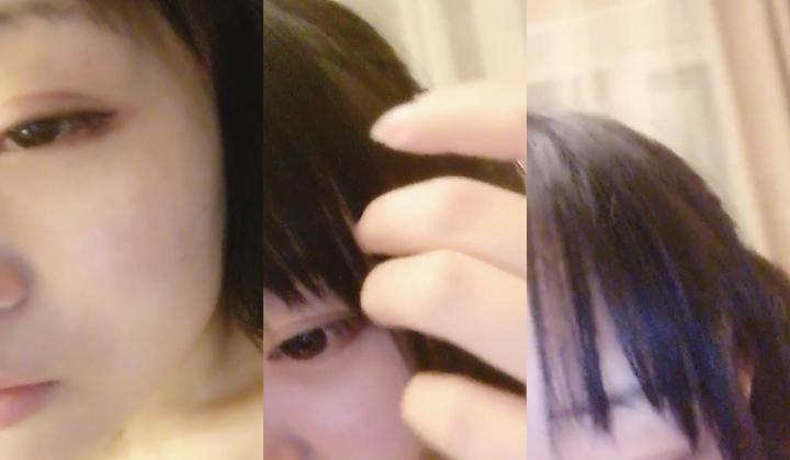 闪闪的星星眼睛天然巨乳K罩杯少女，福利秀掰穴抚弄，手指吧嗒几下就湿湿的了，粉嫩的穴真想约她舔上三