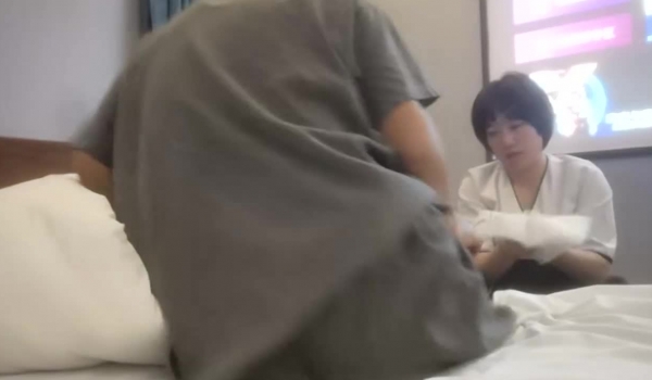 【老王1探花】偷拍 真实攻略女技师 3天多女磨蹭