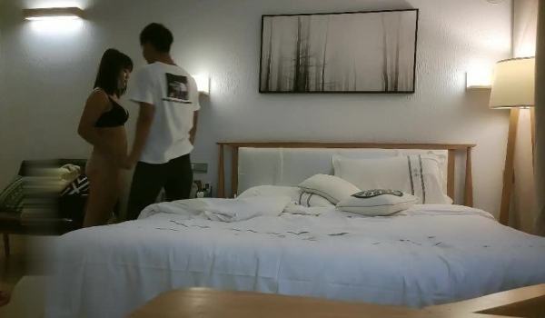 【顾陌探花】第二场约操兼职小姐姐 清纯懵懂害羞腼腆 后入干得来感觉了娇喘阵阵