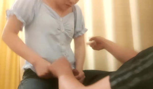 【醪惘探花】，专业玩少妇，钱给到位了，玩玩奶子操操逼，水多淫荡啪啪响
