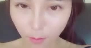 清纯新人妹子（狗尾巴草）直播漏点逼逼特写合集第二部