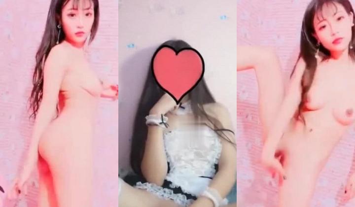 宅男粉丝众多的网红萌妹主播超级猪猪猜土豪粉丝群内部福利大合集私处嫩叫声诱人长得又漂亮又水灵可惜了