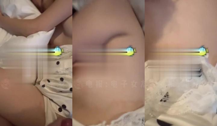 183体育生男S『P热带鱼』3P反差南京女大，骚婊子一边被操一边猛猛舔蛋，约炮04年苏州网红