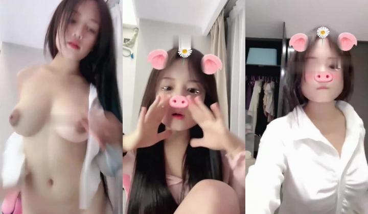 纯欲天花板校花！奶子好大~【狐狸精】，清纯学生妹，闺房中大尺度自慰，淫水不断哗哗的流