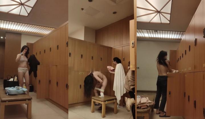 【少女时代】潜入温泉洗浴会所更衣室偷拍好多年轻少妇紫色葡萄在白晰皮肤下格外亮眼