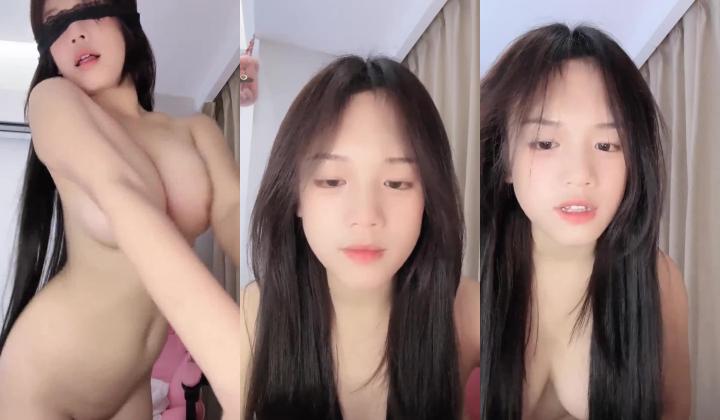G奶女学生【e懒得喷】S狐狸精! 裸舞抖奶，道具自慰喷水，全程高能超级爽