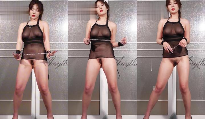 【随意吧】新模高价定制巨乳顶B裸舞自慰神作
