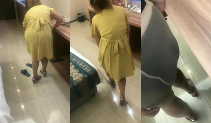 在阿姨家附近约她开房，她怕老公知道，做爱的的时候死活不让拍，不要拍，被发现我就惨了，小骚逼阿姨 对话有趣！