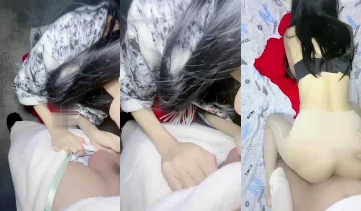 【精品乱伦】我跟后妈的性爱日记 - 从天台花坛操到床上 刮完阴毛小穴更嫩了 白虎穴超多淫水白浆 