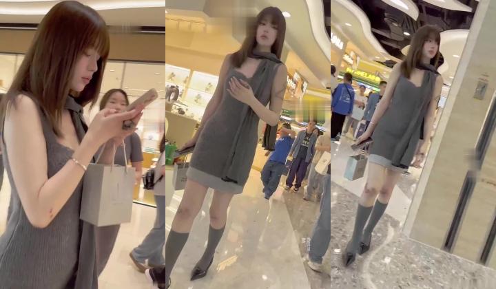 街拍抄底大神『KFC』全是青春靓妹 好看的小姐姐