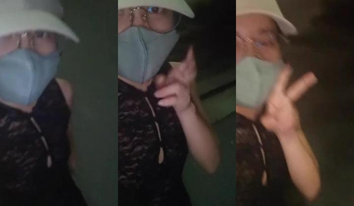 肤白貌美极品小女人的诱惑，奶子翘挺逼逼粉嫩听狼友指挥大秀直播，特写展示道具玩弄，高频喷水表情好骚