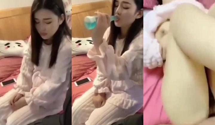 学院派美女小姨子被变态姐夫趁她喝醉照顾时扒掉裤子用大鸡巴快速抽插,越干越兴奋,没控制住无套内射了
