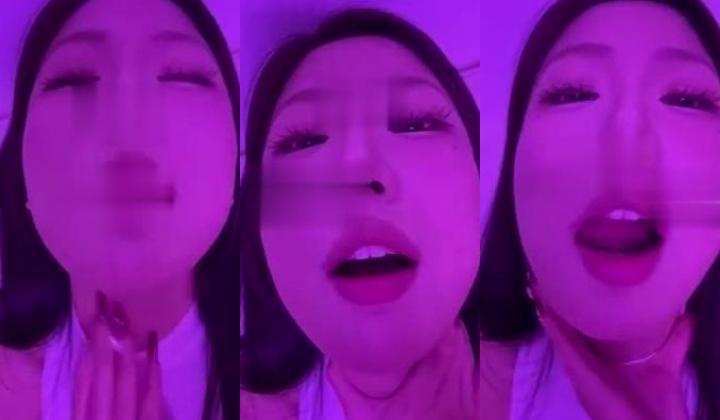 超美阿黑颜女神原档泄密，标准的一个眼镜婊，大眼睛萌妹，反差感，淫荡的表情挑逗极了