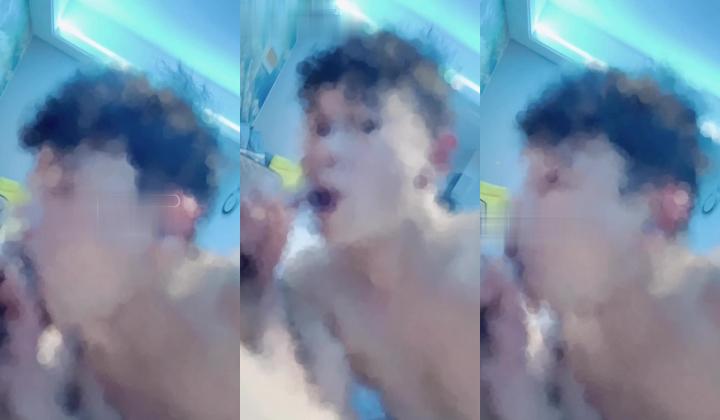 国内真实绿帽淫妻夫妇「济宁旺仔夫妻」她们接吻抠逼，让我给单男吃鸡吧，然后我竟然把他口射了，他前兆