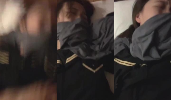 高中小学妹 有了男朋友还给你操 多久没操了 好久 从暑假到现在 弊坏了吧 嗯 逼真肥 水真多 露脸