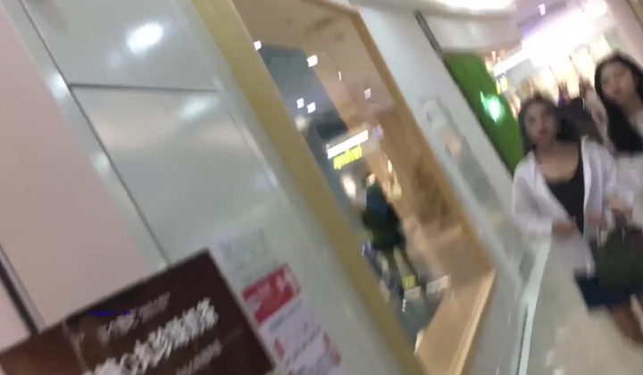 精品CD 大师系列 商场地铁贴身CD 居然还有妹子无内上街