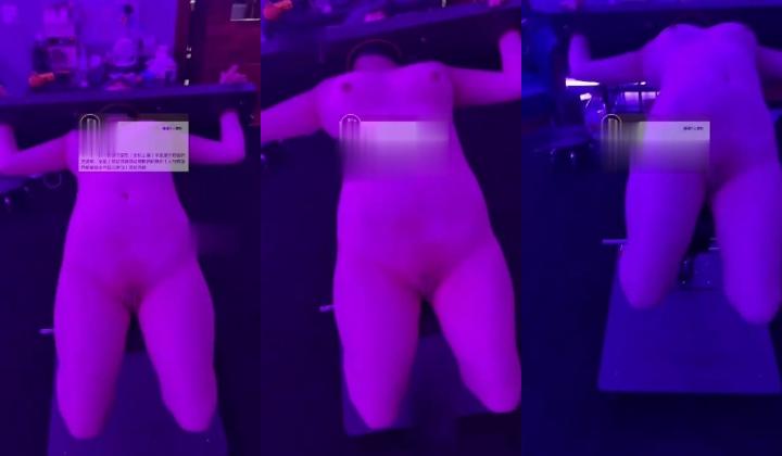 超强视觉盛宴！偏执狂顶级女体调教大神【凝望DOM】，五花八门各种虐待折磨母狗的方法