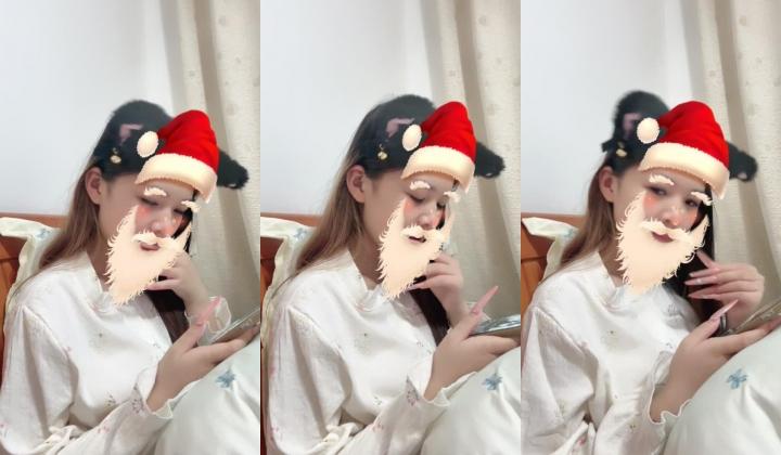 良家妹子下海，好嫩好漂亮~【嫩粉小馒头】，闺房内全裸，特写，刚刚发育好的少女胴体，格外诱人