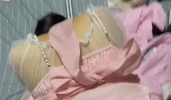 少女杀手推特约炮大神「清原创」收费私密群资源 专约女大女高