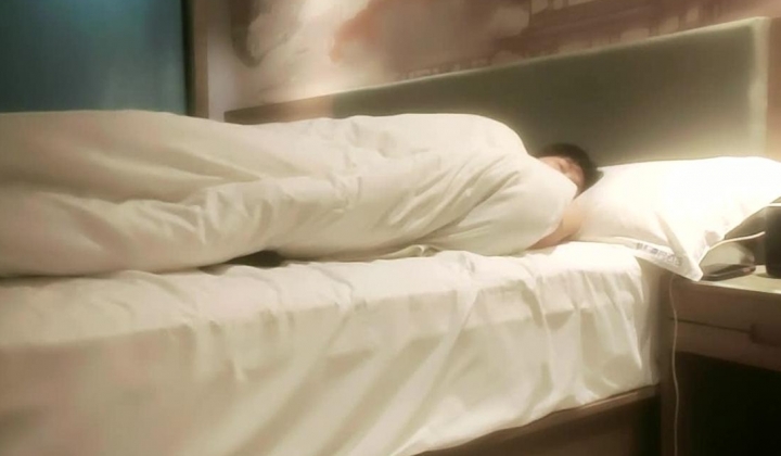 【良家故事】 良家收割机，两天同时聊四女，拿下寂寞人妻，诉说婚姻烦恼后，一炮干逍遥