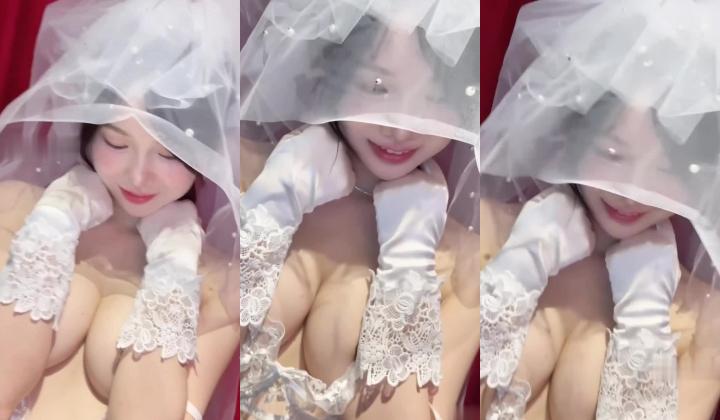 桉小安 - X精致美模 童颜美乳