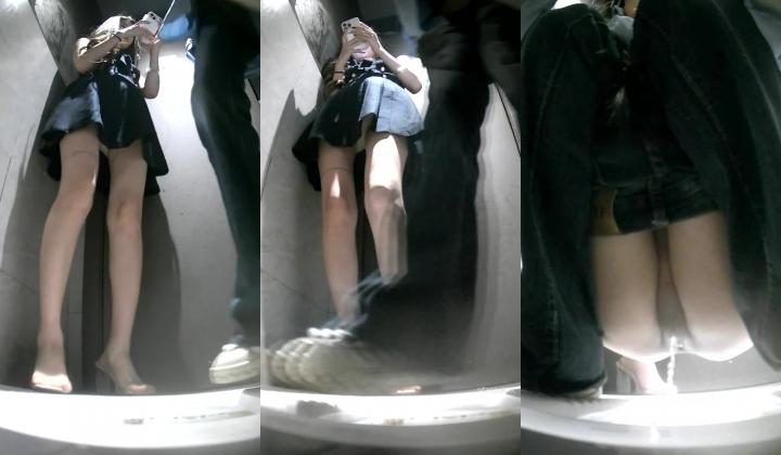 精品高质量酒吧后拍 美女如云 和闺蜜一起撒尿系列