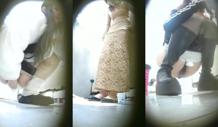 美女如云的夜总会女厕前景偷拍小姐尿尿暗自偷笑的镂空裙高颜值美女