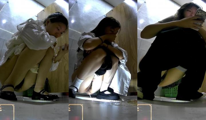 酒吧女厕小手电补光偷拍多位美女少妇 各种肥美的小黑鲍鱼