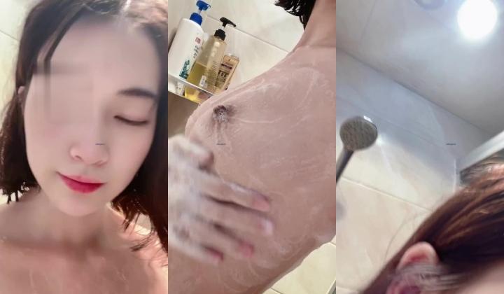 【某牙重磅】阿木木！裸舞自慰掰逼特写定制