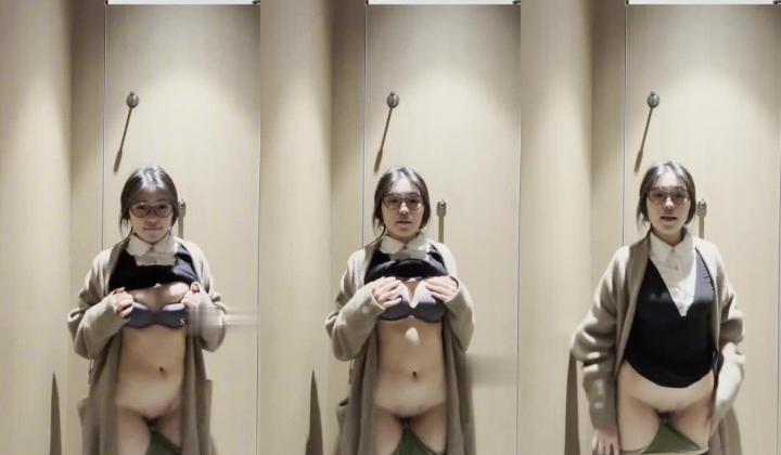 B站极品反差美女【林小元ya】露脸大尺度门槛视频自慰骚舞，现在纯情的妹子不好遇了