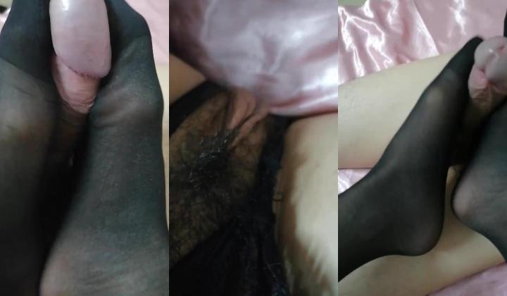 快手靓女【二姨太】美容店老板娘，S好身材大长腿，功夫相当了得，男主阳根雄伟，洗吹做相当完美