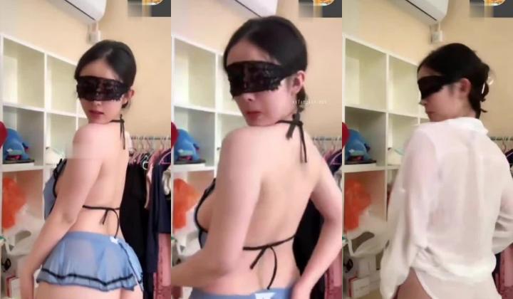 抖音骚少妇【吃一口美女】木瓜奶，一对一视频定制，淫语诱惑