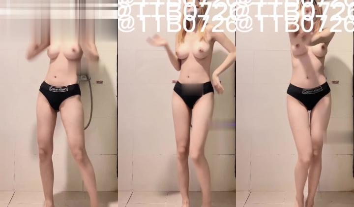 青春无敌 金主高价定制推特极品身材长腿大奶反差妹【小小白】裸舞口活啪啪~一对车大灯Q弹5G