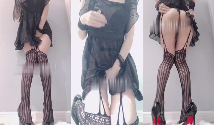 推特颜值福利姬【占星猫(cuteli)】第五弹END，常服，女仆，自拍系列，道具自慰，高潮超吹喷