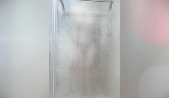 超顶绿帽淫妻【Chloe Chloe】，约单男各种性爱3P，愿望被天下所有男人肏