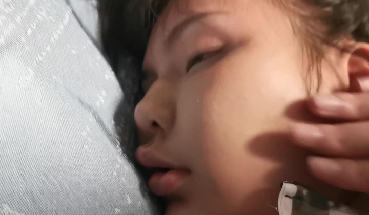 开车大神下药迷玩江苏长腿长靴女神泡泡，手法残忍变态，花样百出，皮肤白皙，奶子坚挺