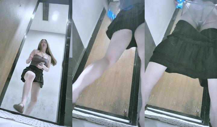 酒吧女厕高清后拍单售精品系列 几个极品闺蜜一起上厕所老板娘的性感大屁股