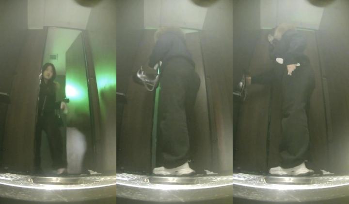 夜总会酒吧绿光系列后拍小姐尿尿其中几个逼逼粉嫩的长腿妹子