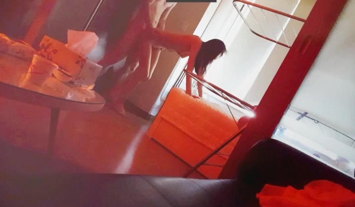 酒店偷拍 ️泡良大神小李哥约炮苗条身材贫乳白领姐姐床上不过瘾站着抓着两个小奶子后入