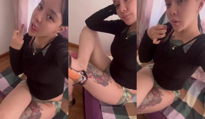 【云盘高质露脸泄密】，抖音小网红，纹身科技脸精神小妹，毒龙足交口交啪啪，不健康自拍视图流出