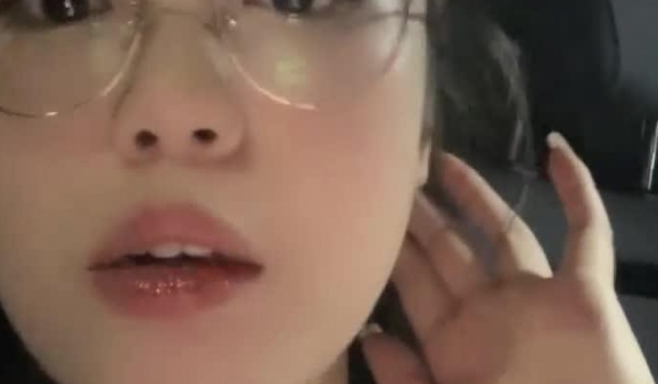 【换妻极品探花】人妻可遇不可求  KTV唱歌酒店开房 玩惩罚游戏6P交换