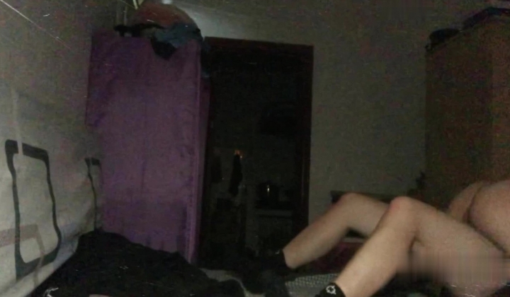 【百合预警】大一学妹S和男朋友T的恋爱日常+舌吻+做爱