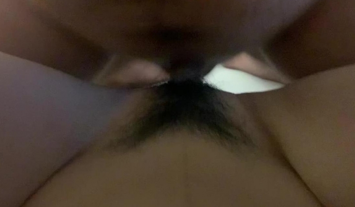 露脸清纯学生妹【允儿】自拍大量淫荡视频卖钱花~裸舞、楼梯间停车场学具紫薇、啪啪各种骚操作极度反差
